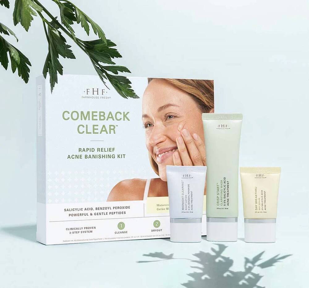 NEW FARMHOUSE FRESH comeback clear rapid relief acne kit in whuite